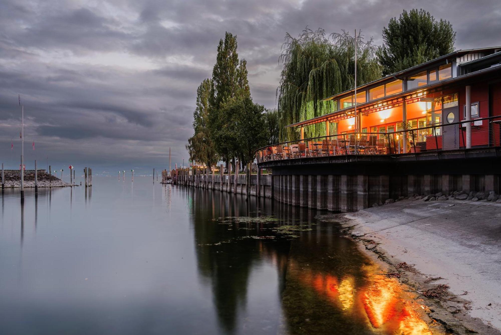 Auszeit vom Alltag- schöne, moderne Wohnung am See Immenstaad am Bodensee Exterior foto